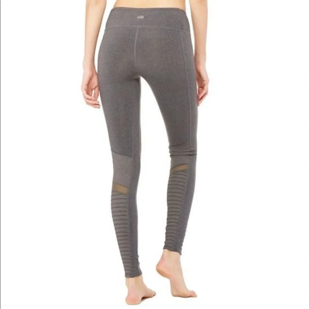 ALO | moto Yoga Leggings